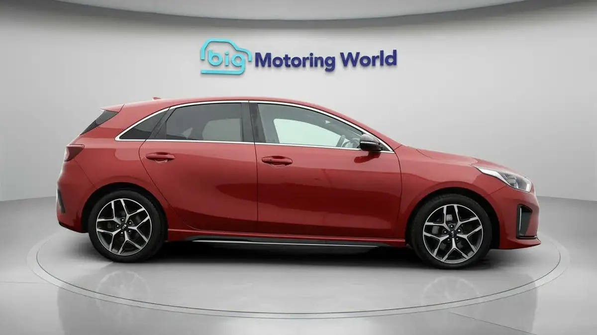 2019-kia-ceed-16crdi-gt-line-big-7