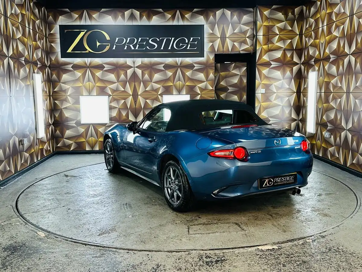 2019-mazda-mx-5-15-se-big-28