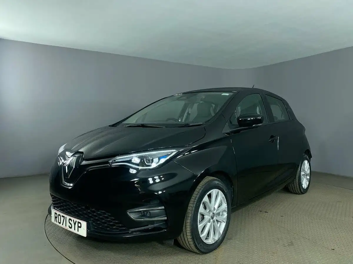 2021-renault-zoe-e-iconic-135ps-r135ev50-rapid-charge-big-3