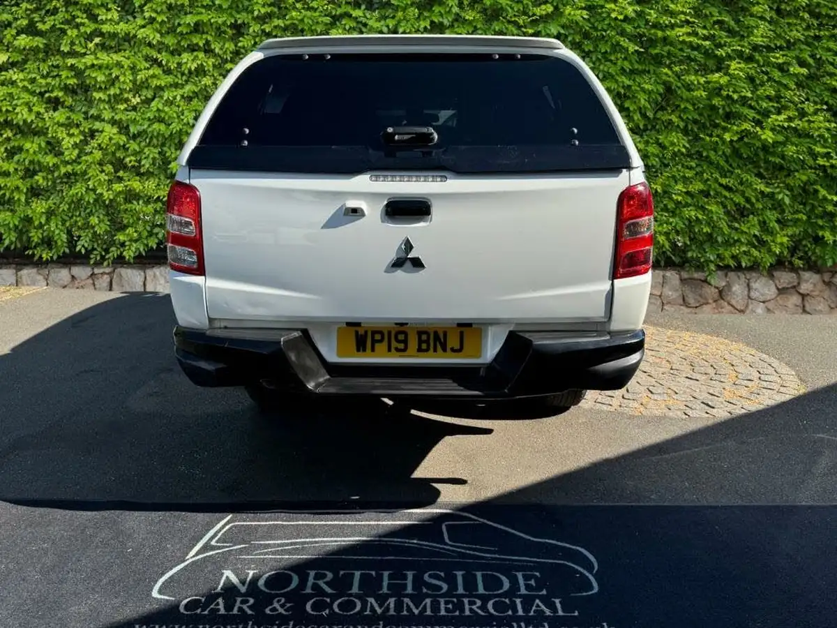 2019-mitsubishi-l200-24di-d-challenger-auto-big-7
