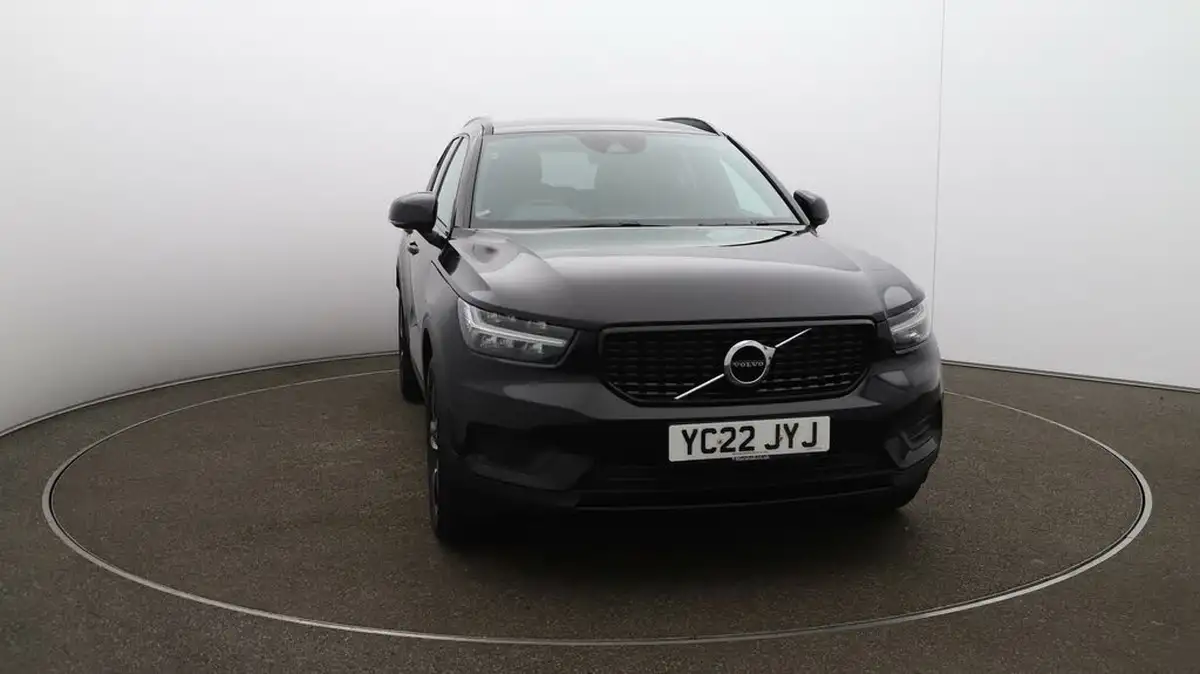 2022-volvo-xc40-15-t3-r-design-auto-big-39