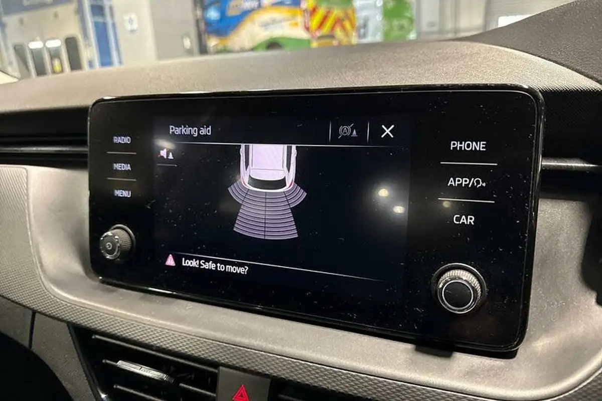2020-skoda-kamiq-10-tsi-se-115ps-big-50