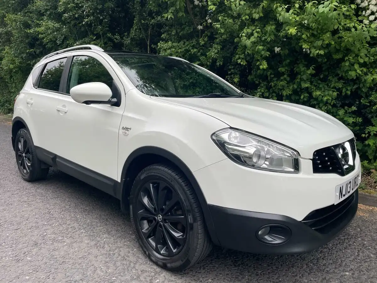 2013-nissan-qashqai-16td-n-tec-4wd-big-0