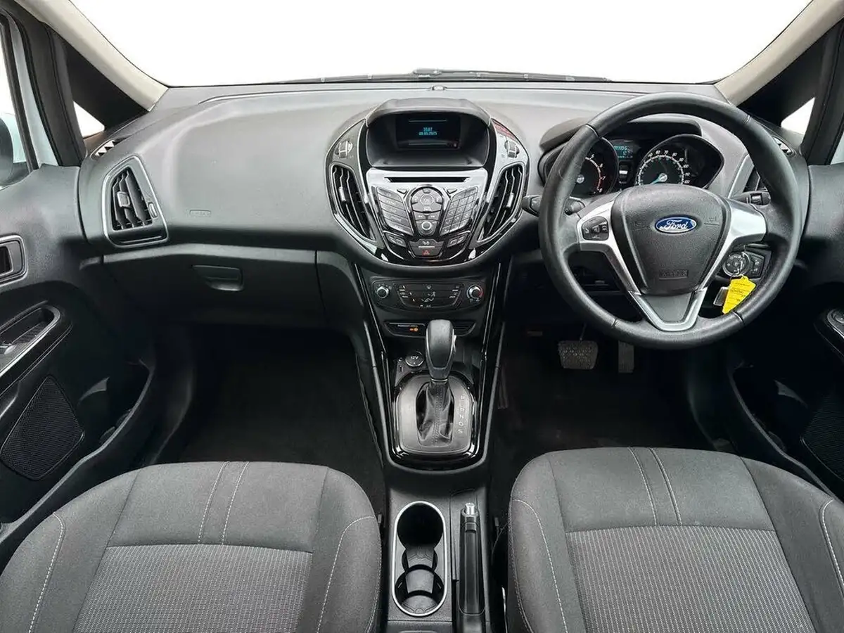 2015-ford-b-max-16-zetec-big-10