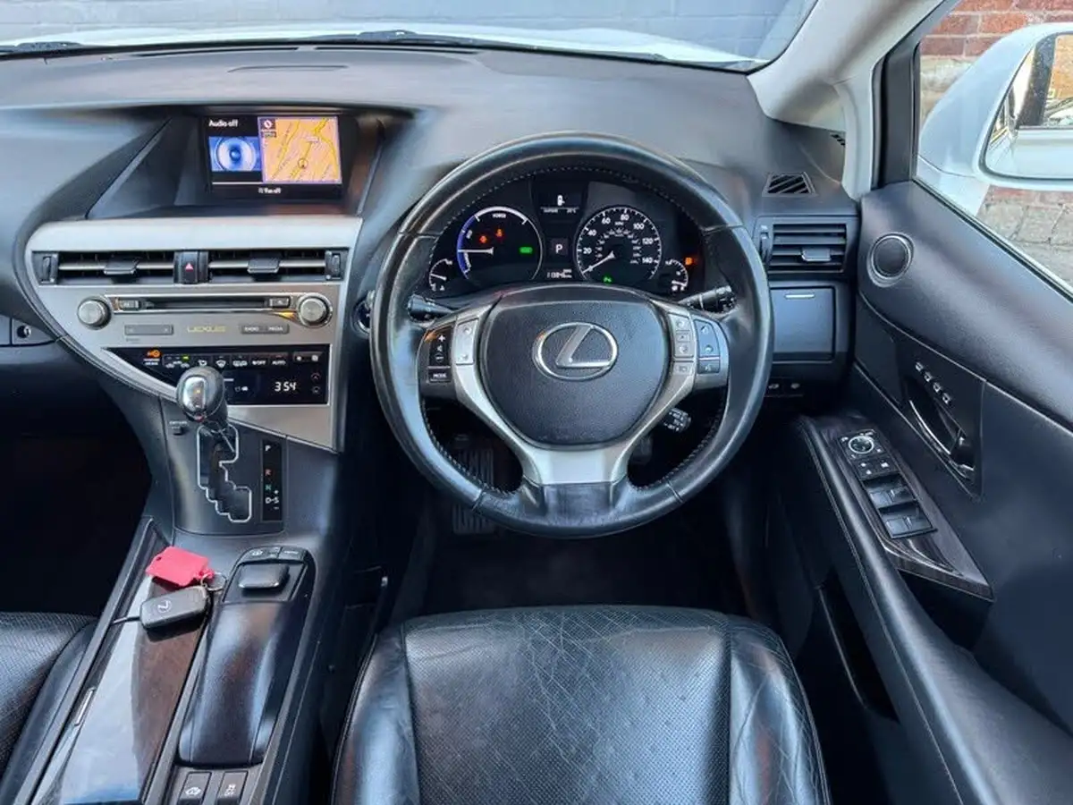 2013-lexus-rx-450h-35-luxury-big-9