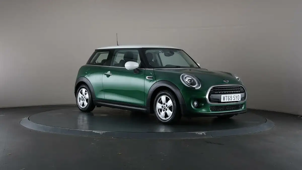 2019-mini-cooper-15-cooper-classic-hatchback-3d-big-45