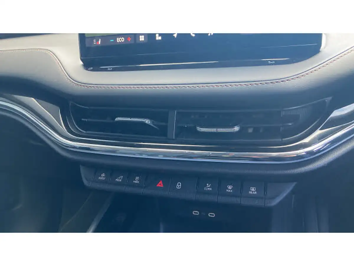 2024-skoda-enyaq-e-85-edition-hatchback-big-12