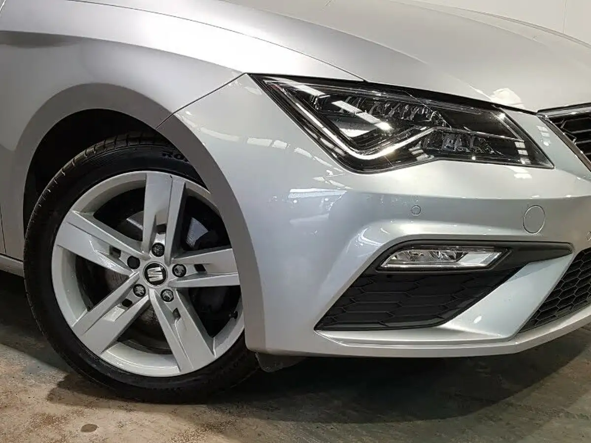 2019-seat-leon-20tdi-fr-hatchback-big-8