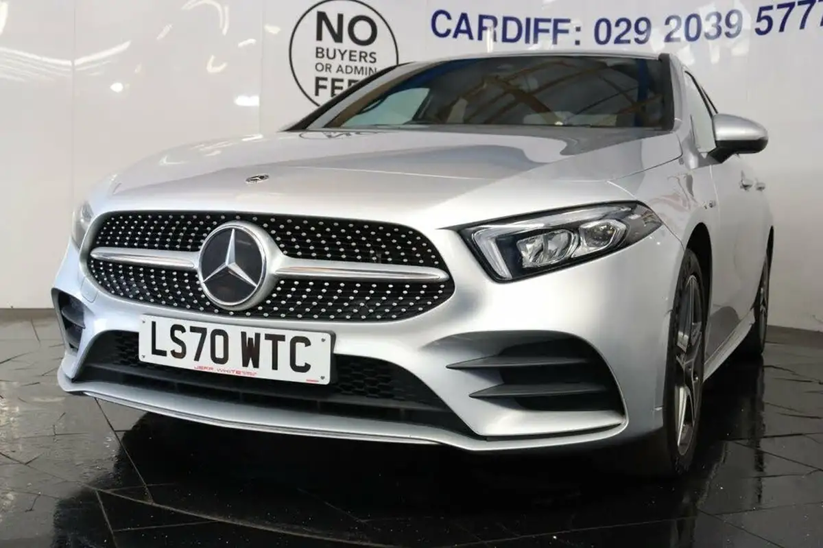 2020-mercedes-benz-a-class-13-a250e-amg-line-saloon-4d-big-11