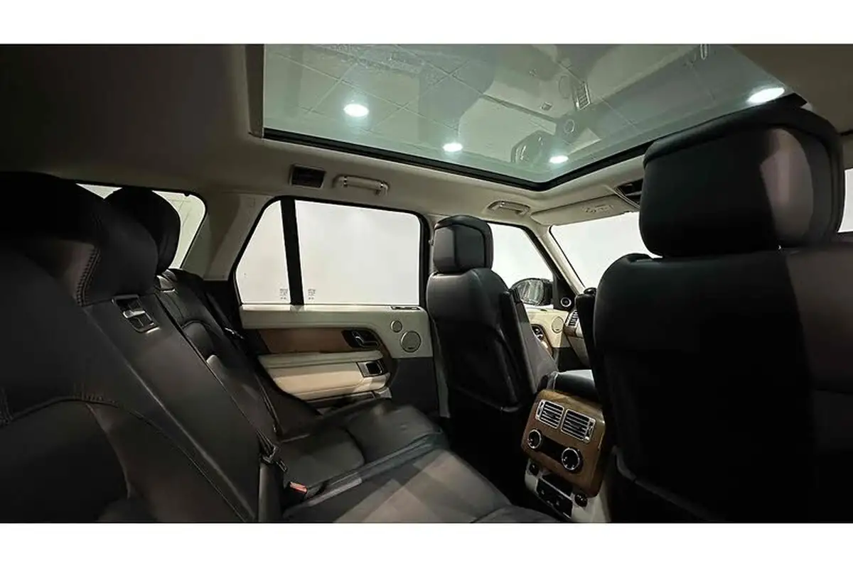 2019-land-rover-range-rover-30-sd-v6-vogue-big-25