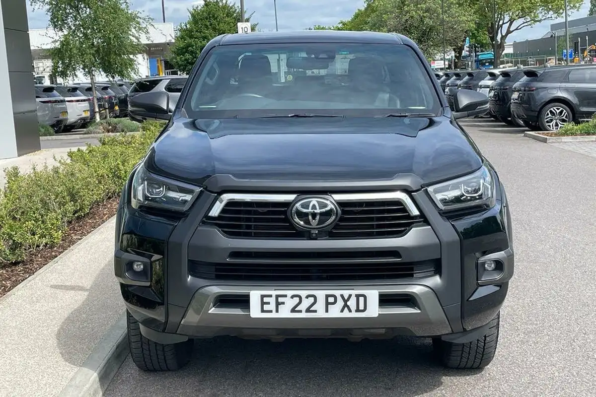 2022-toyota-hi-lux-28d-4d-invincible-x-204hpeu6d-2755cc-auto-big-14