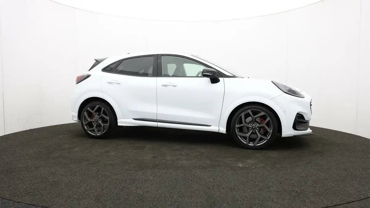2022-ford-puma-suv-15-st-big-42