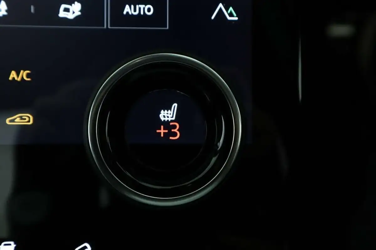 2022-land-rover-range-rover-evoque-20-d200-r-dynamic-se-big-55