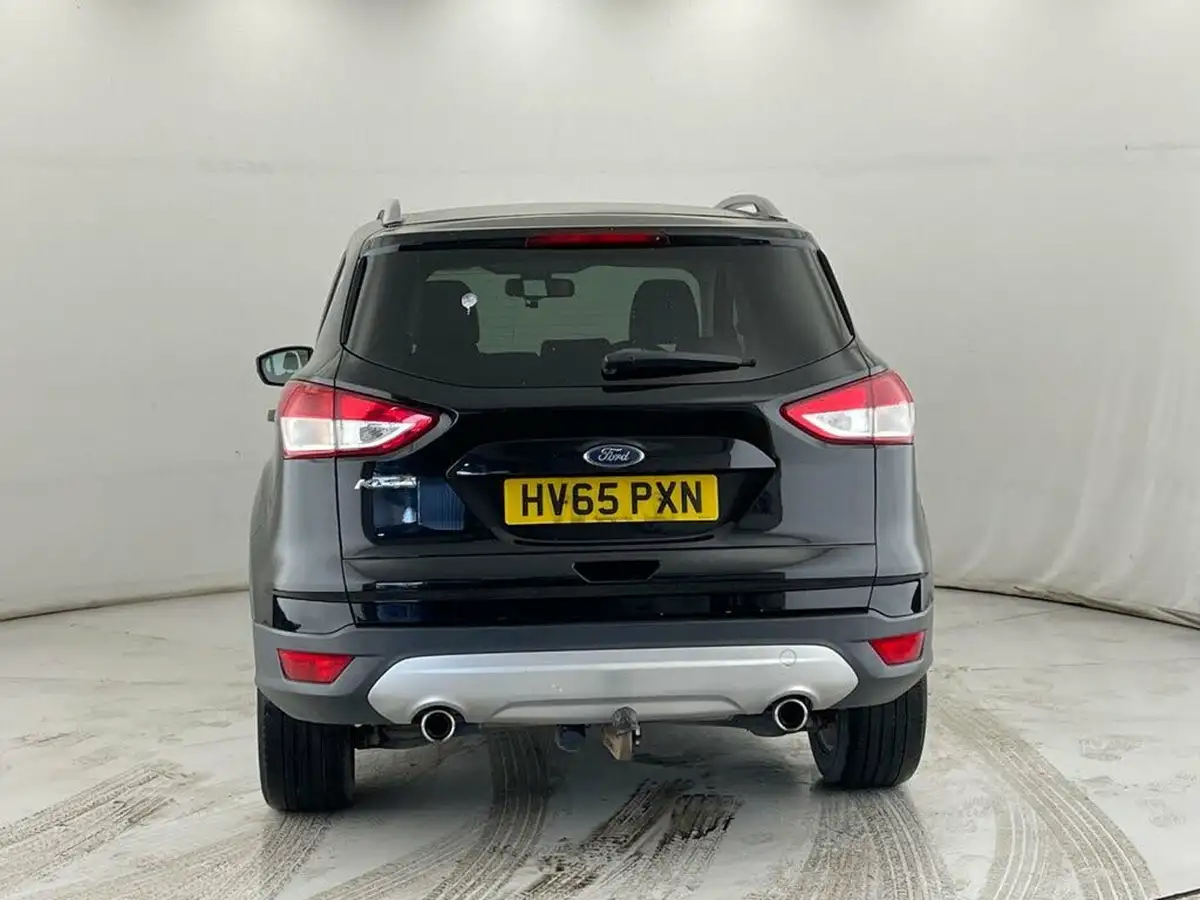 2015-ford-kuga-20tdci-titanium-150ps-big-4