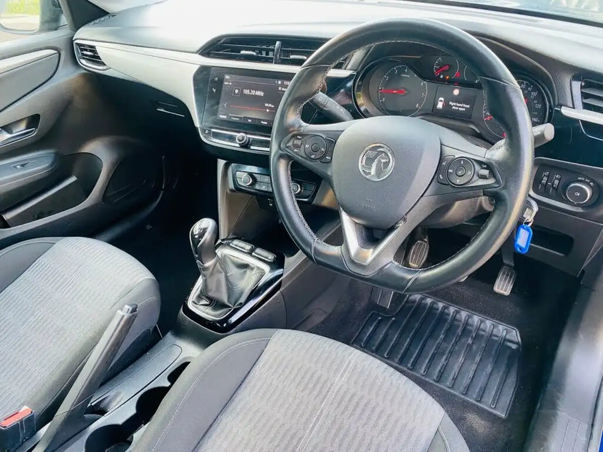 2020-vauxhall-corsa-12i-se-big-1