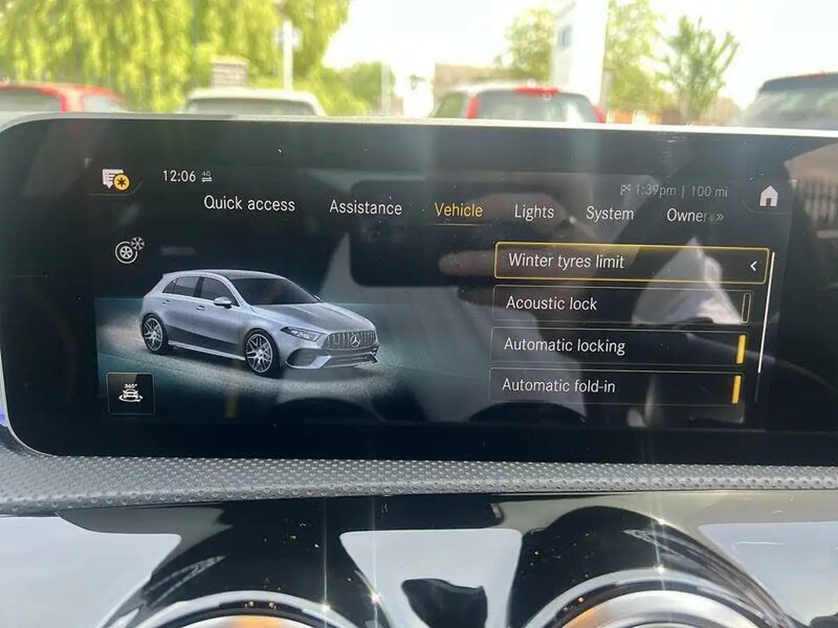 2020-mercedes-benz-a-class-20-a45-s-amg-big-33