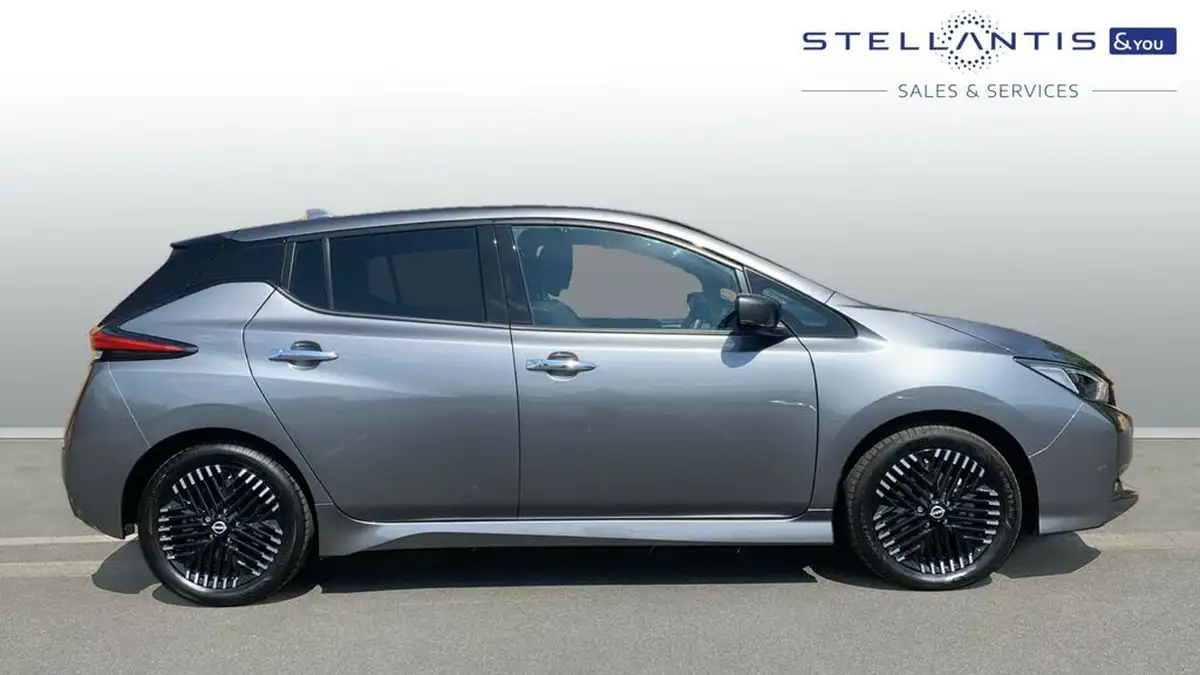 2022-nissan-leaf-e-n-connecta-39kwh-big-1