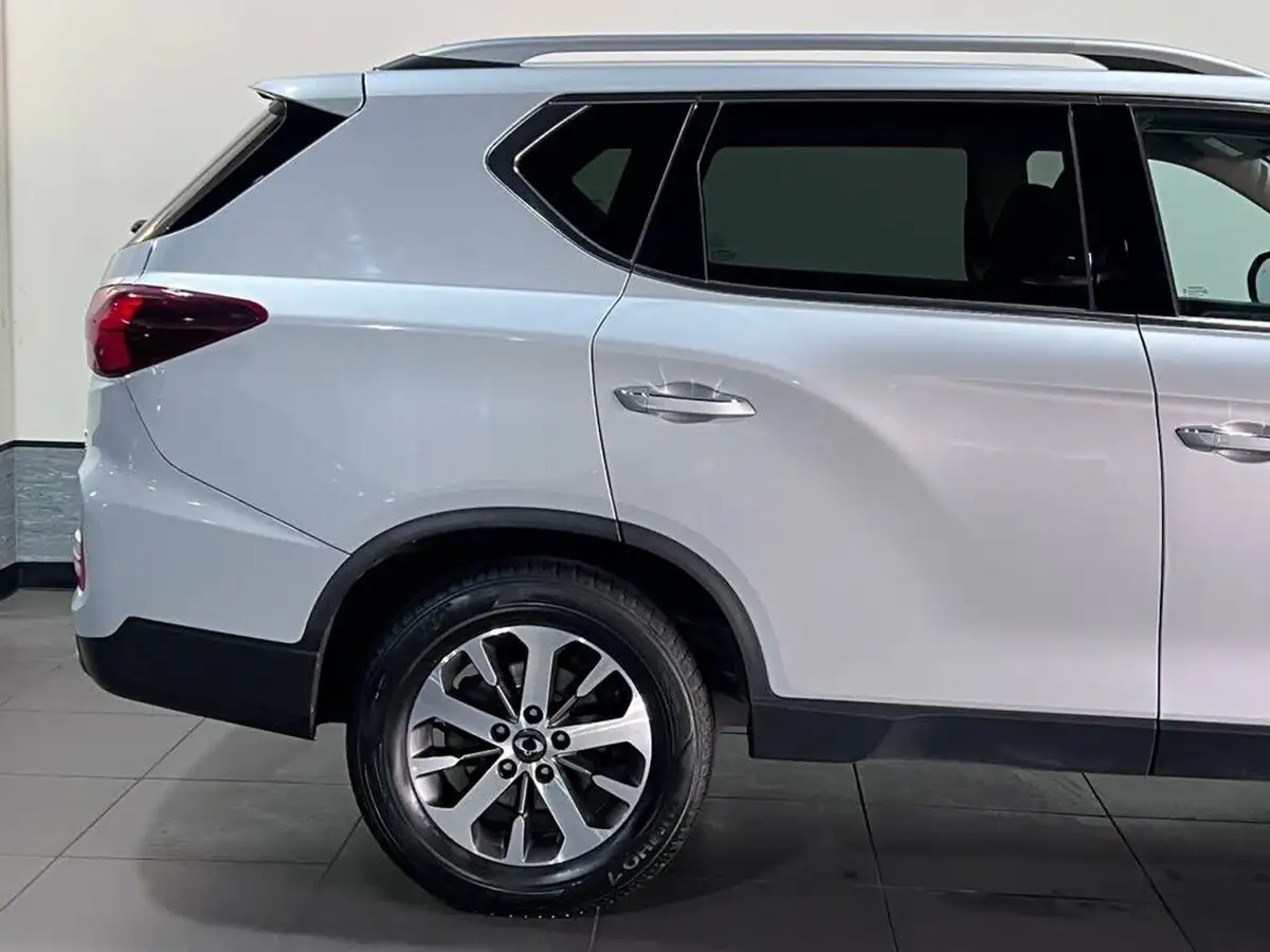 2021-kgm-ssangyong-rexton-22td-ultimate-202ps-auto-big-14