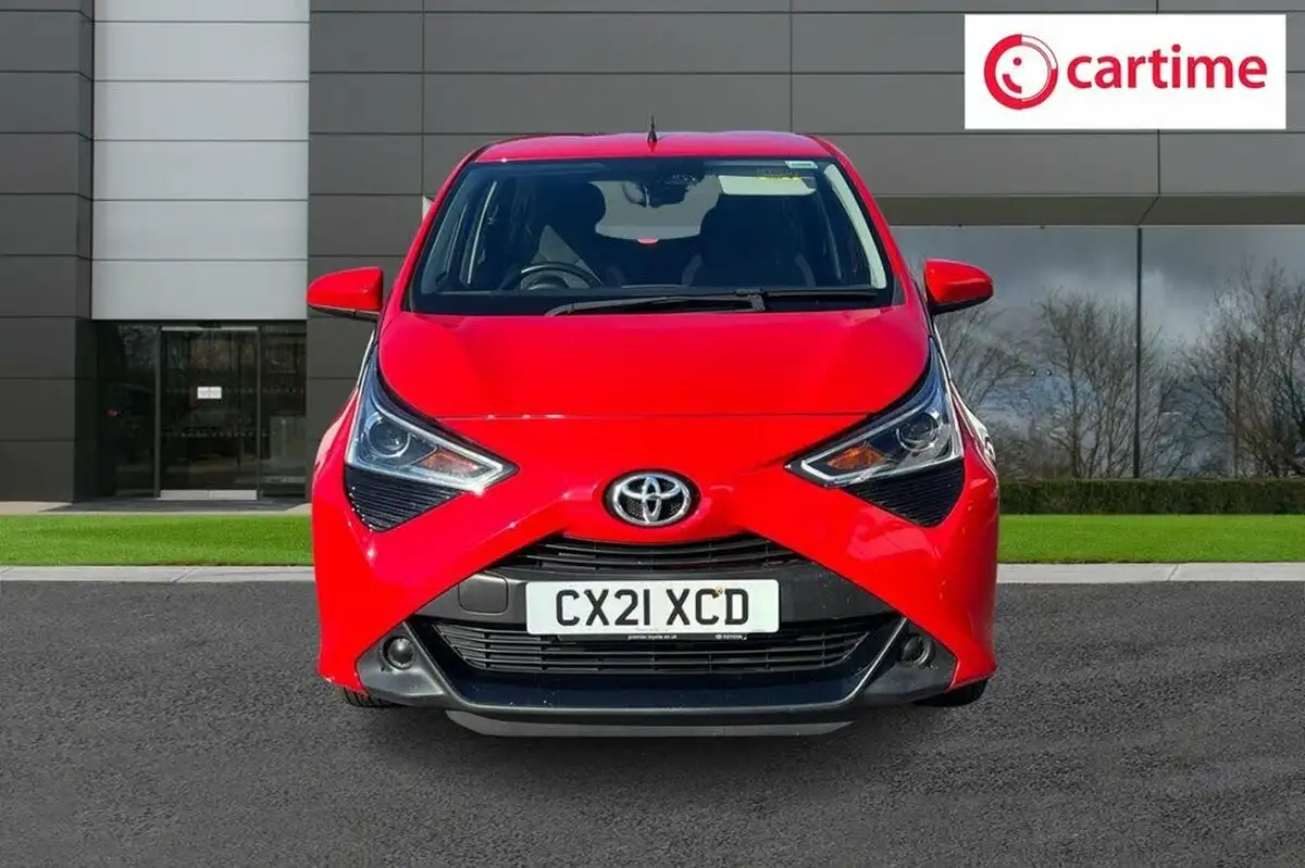 2021-toyota-aygo-10-vvt-i-x-play-tss-big-4