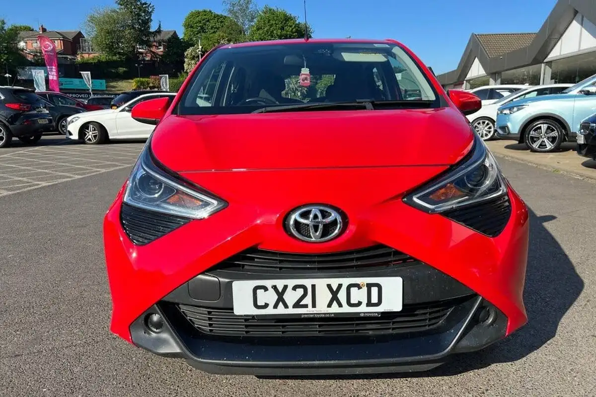 2021-toyota-aygo-10-vvt-i-x-play-tss-big-28