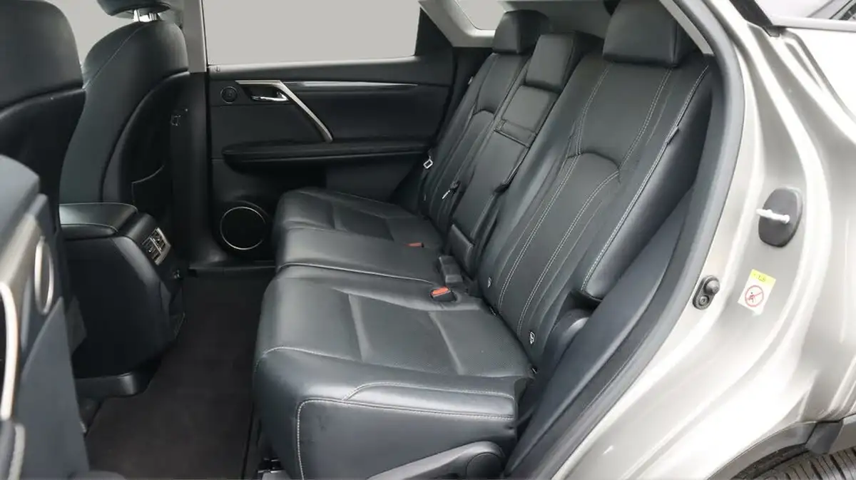 2019-lexus-rx-450h-35-rx-big-15