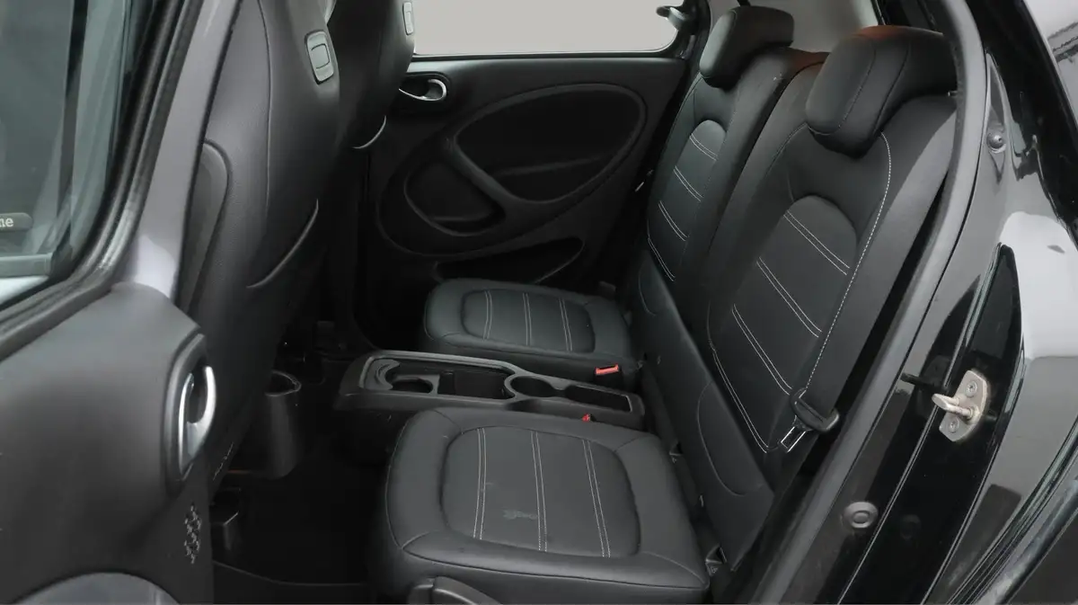 2019-smart-forfour-10-prime-premium-twinamic-big-16