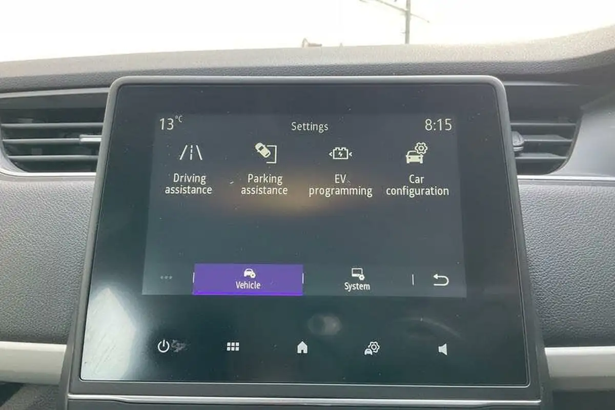 2022-renault-zoe-e-iconic-135ps-r135ev50-rapid-charge-big-26