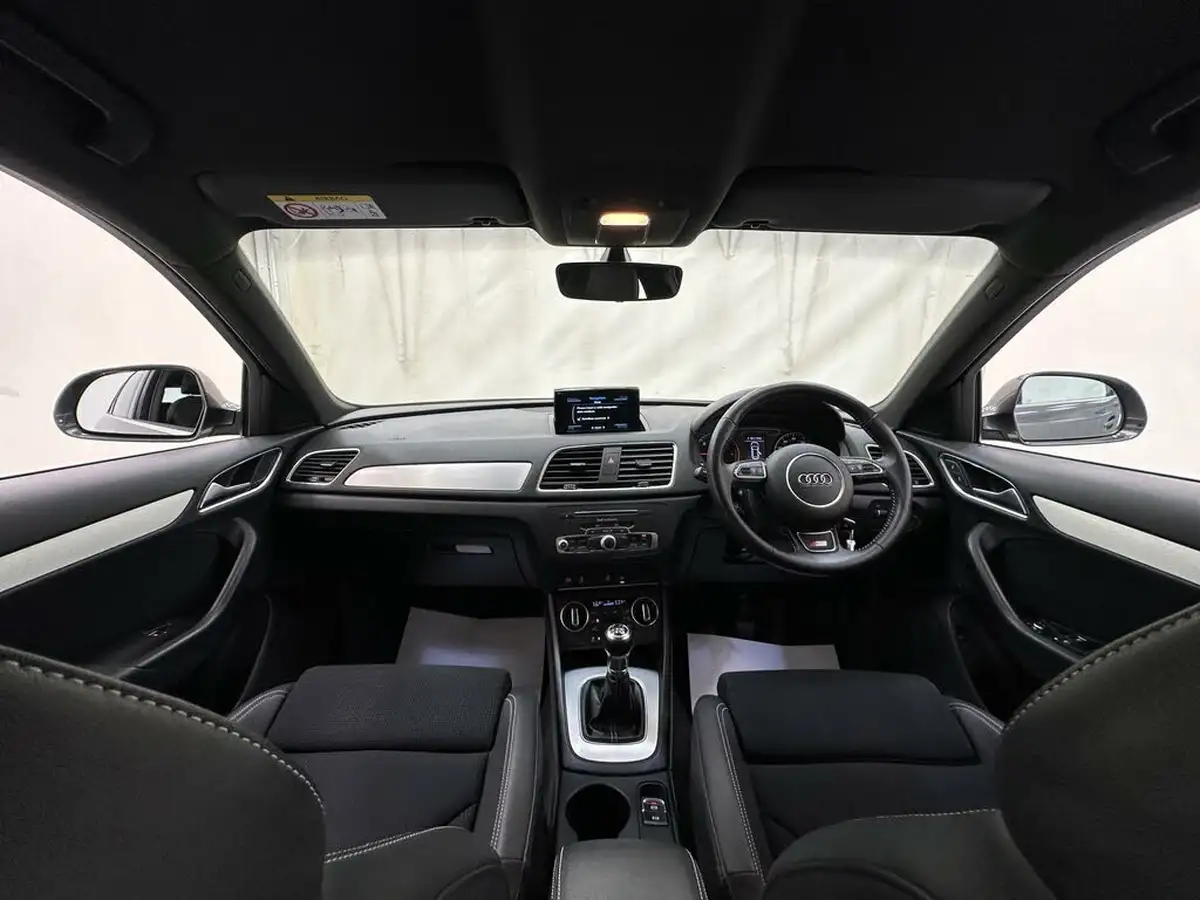 2018-audi-q3-20-tdi-s-line-edition-big-22