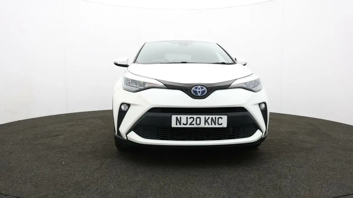 2020-toyota-c-hr-18-vvt-i-design-big-50