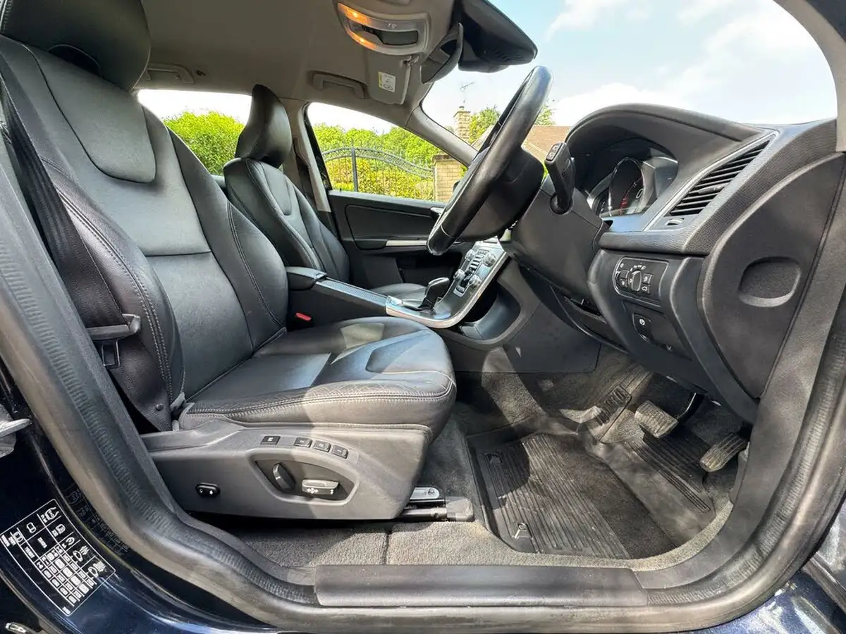 2016-volvo-xc60-24td-d4-se-lux-geartronic-big-78