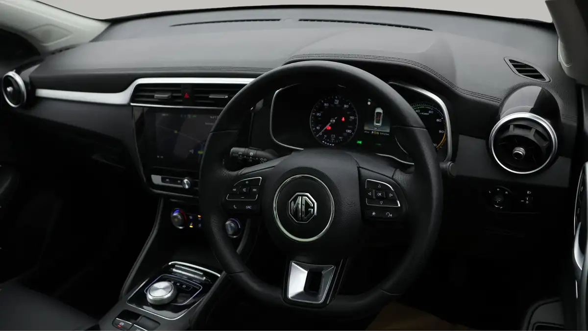 2020-mg-zs-suv-e-exclusive-ev-big-8