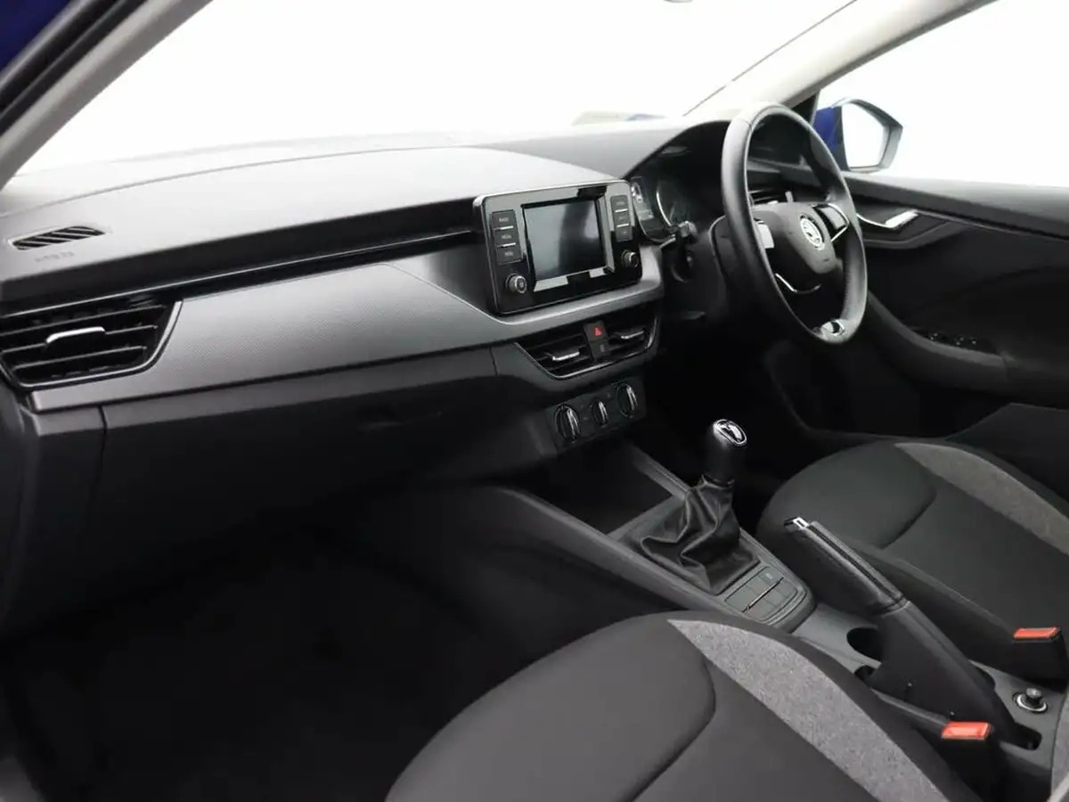 2022-skoda-scala-10-tsi-s-big-10