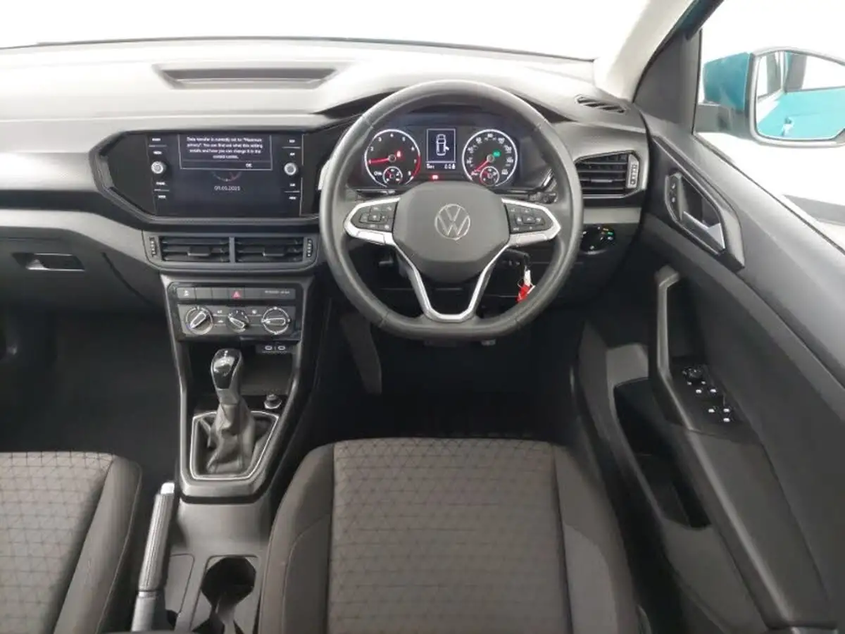 2022-volkswagen-t-cross-10-tsi-se-110ps-dsg-big-6