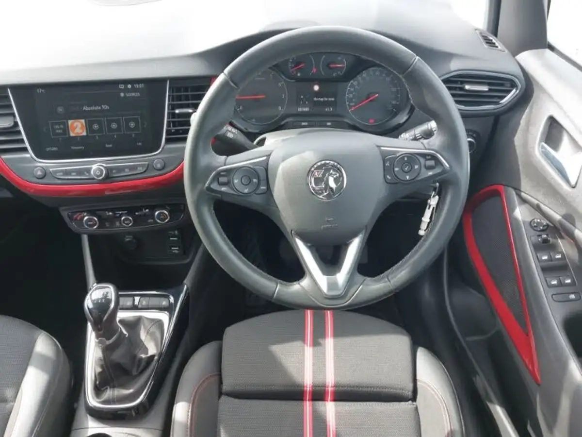 2022-vauxhall-crossland-12i-gs-line-big-6