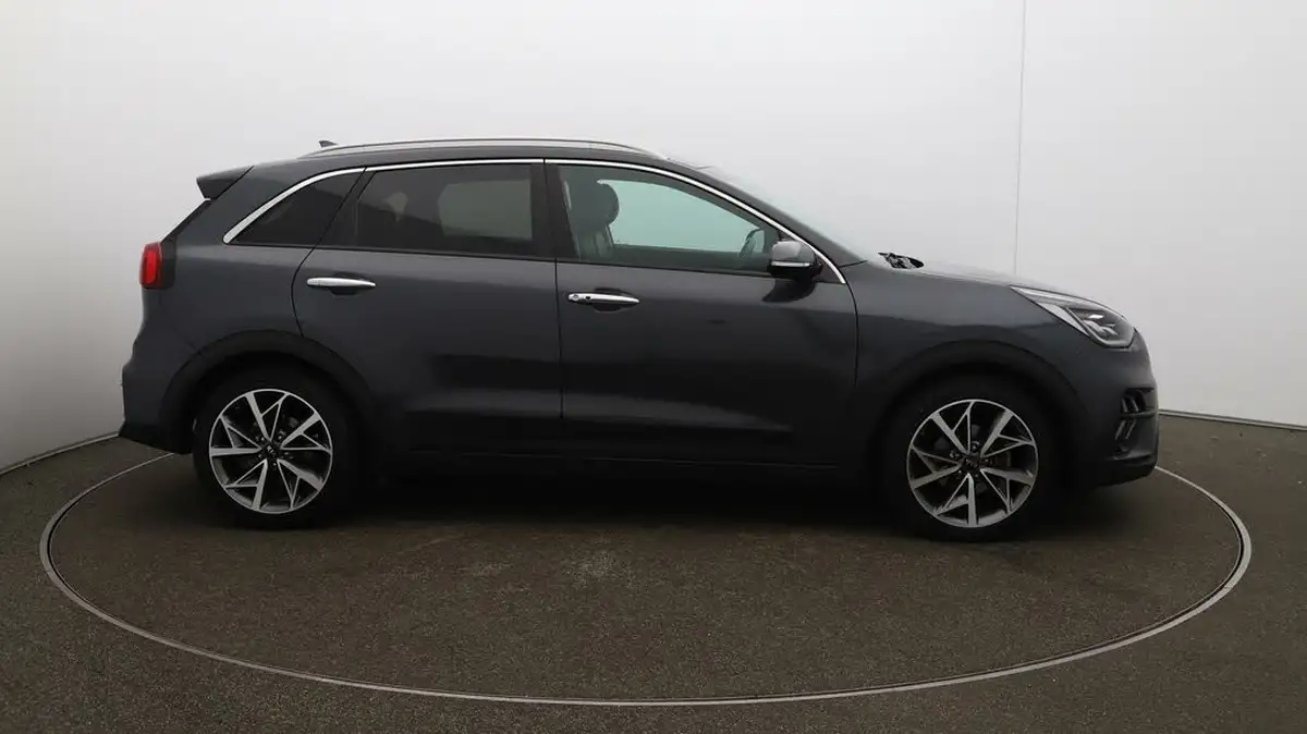 2021-kia-niro-16-gdi-4-156kwh-big-49