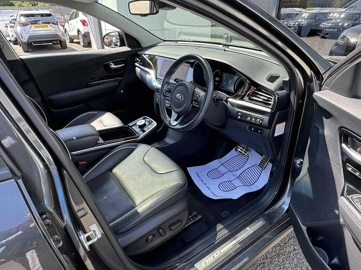 2021-kia-e-niro-ev-4-big-20