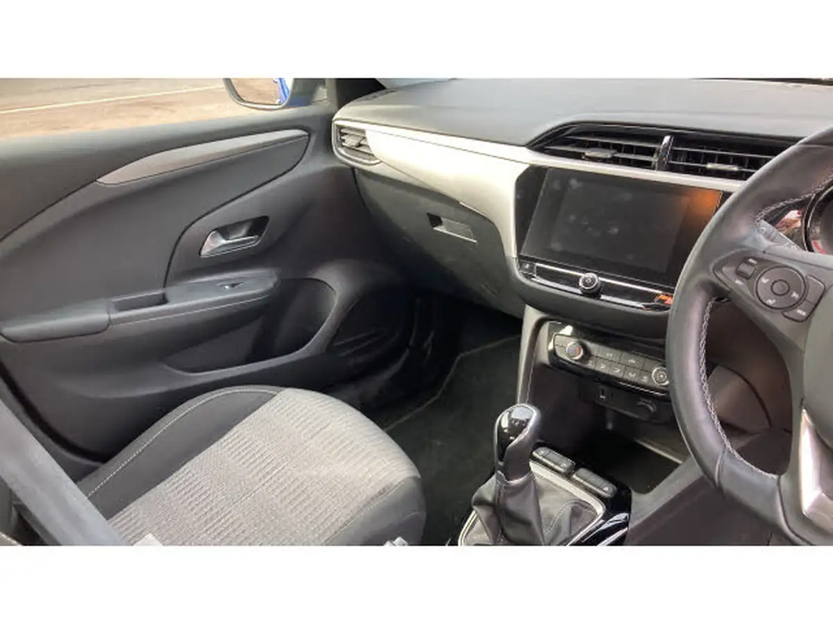 2022-vauxhall-corsa-12i-se-edition-big-13