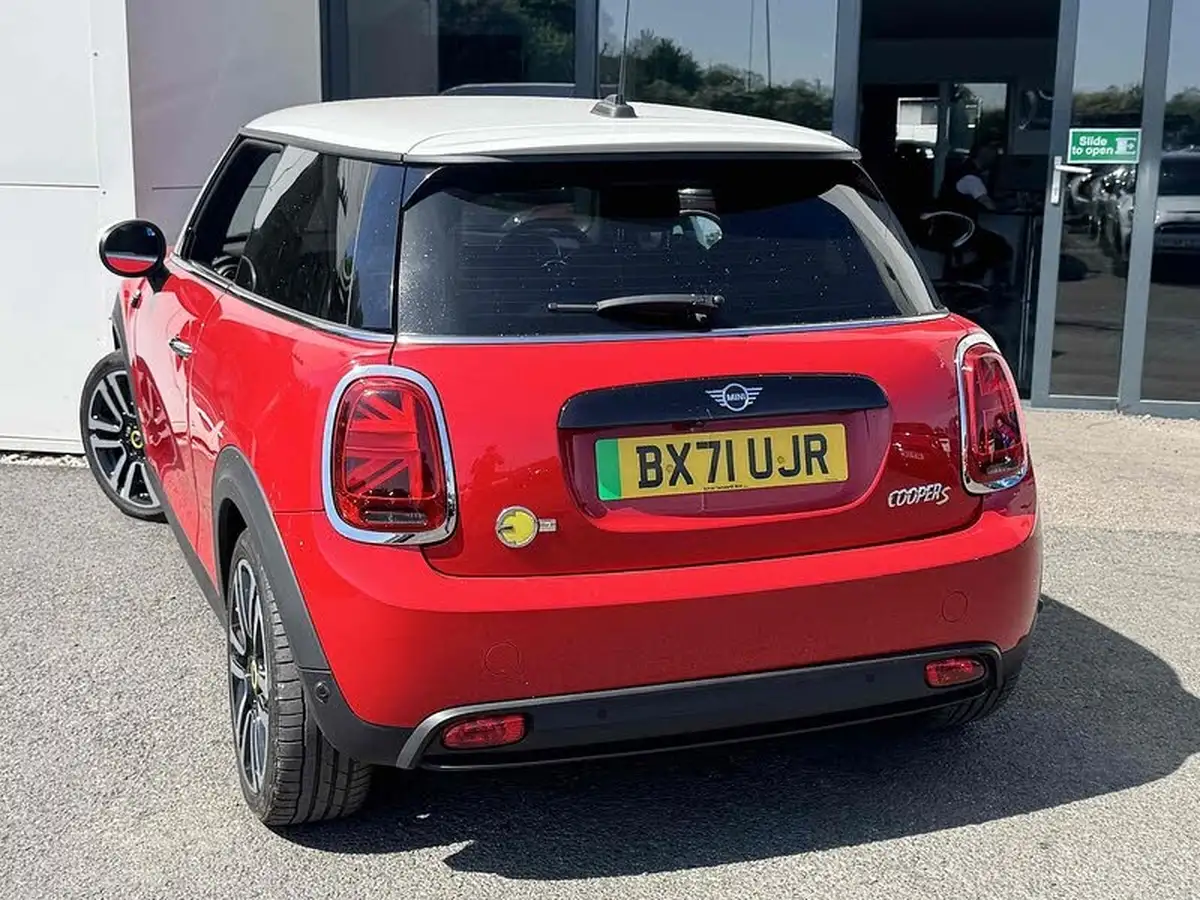 2022-mini-cooper-e-cooper-s-2-big-9