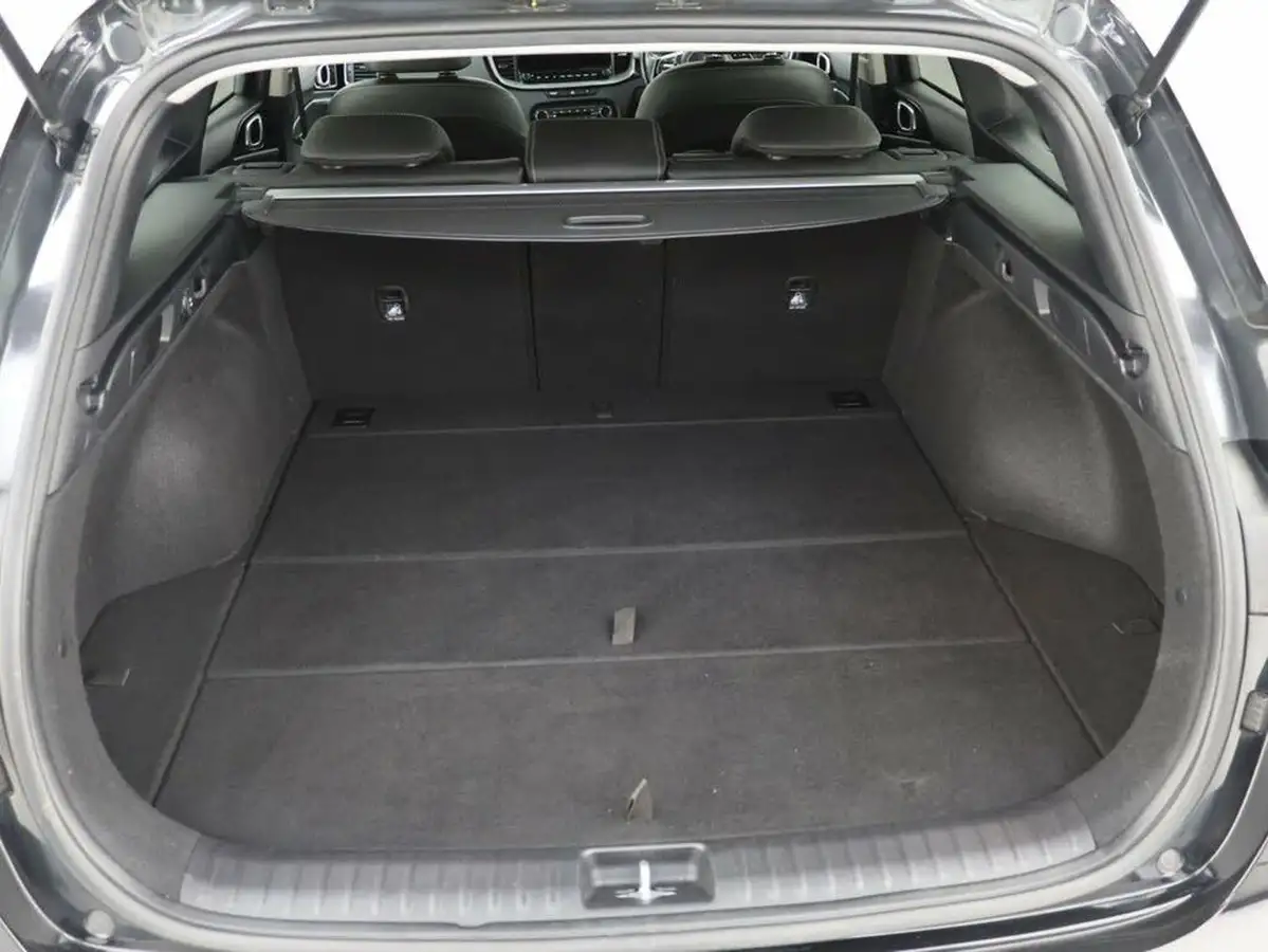 2022-kia-ceed-15-t-gdi-3-sportswagon-big-26