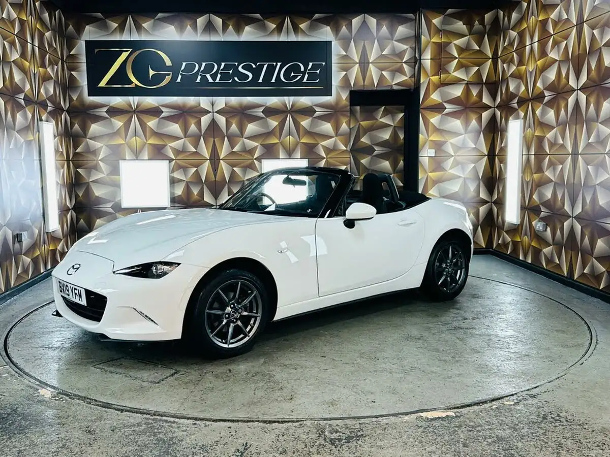 2019-mazda-mx-5-15-se-big-22
