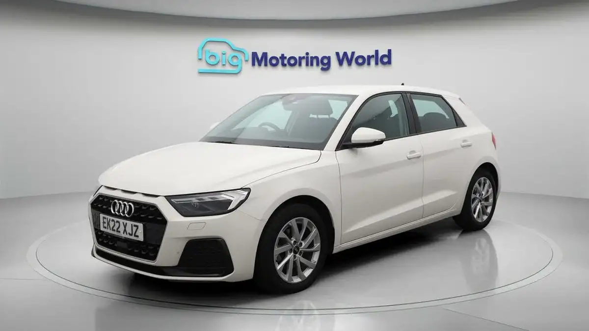 2022-audi-a1-10-30-tfsi-sport-s-tronic-big-3