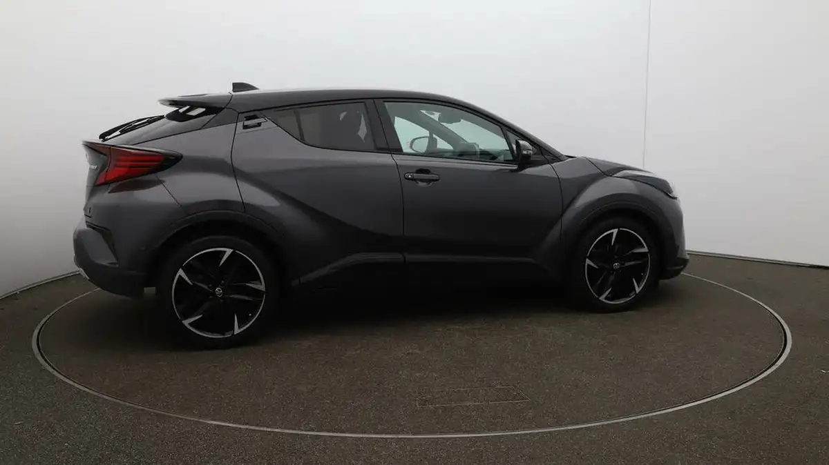 2022-toyota-c-hr-18-vvt-i-gr-sport-big-50