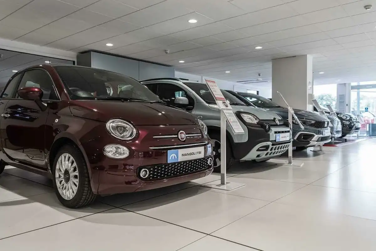 2024-suzuki-swift-12-motion-cvt-big-40