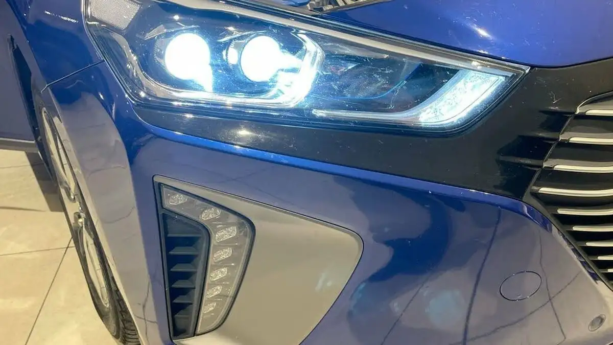 2019-hyundai-ioniq-16-gdi-premium-se-plug-in-hybrid-big-21