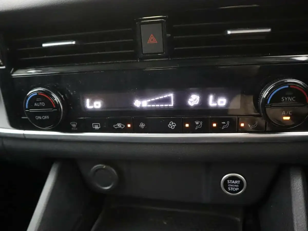 2022-nissan-qashqai-13-dig-t-acenta-premium-160ps-auto-big-27