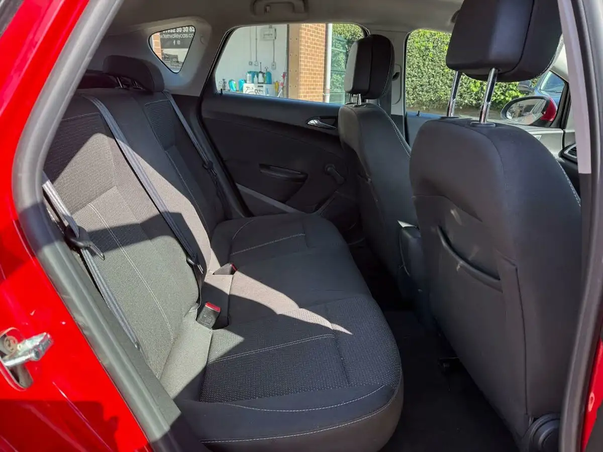 2015-vauxhall-astra-16-sri-115ps-hatchback-auto-big-43