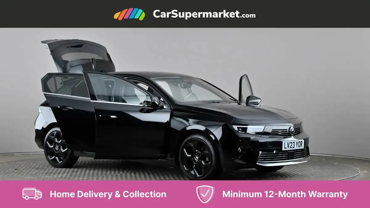 2023-vauxhall-astra-12-turbo-ultimate-hatchback-auto-big-6