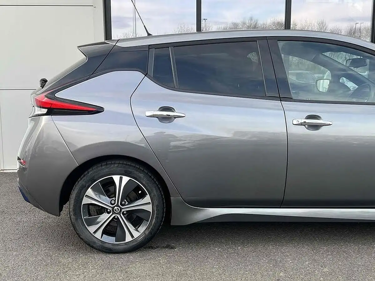 2020-nissan-leaf-e-n-connecta-big-8