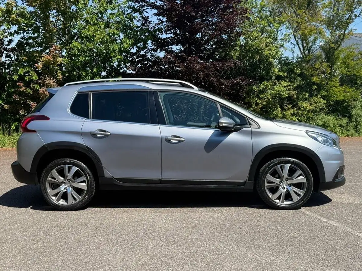 2019-peugeot-2008-suv-15-bluehdi-allure-100bhp-big-2