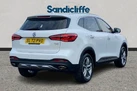 2022-mg-hs-15t-gdi-exclusive-162ps-dct-small-3